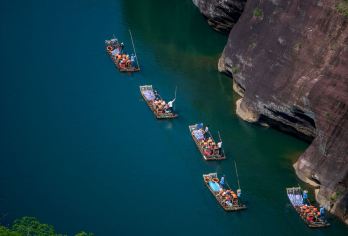 武夷山+九曲溪竹筏一日游【保证竹筏+7座别克商务GL8】【[独立车导]精华线路，精致小团，纯玩无购物】