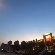 美人美人是朕吖