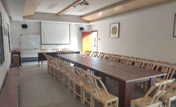 关山健峰现代农庄