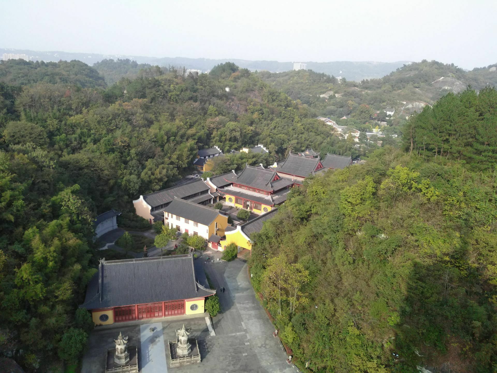 栖光万佛宝塔