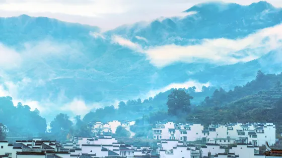 察關