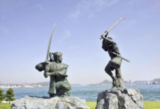 岩流岛景点图片