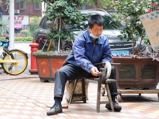 “磨剪刀屑刀”再现厦门小巷