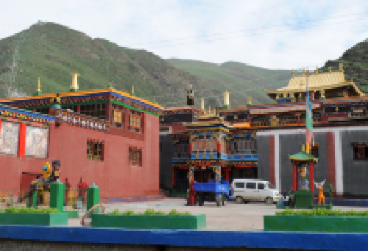 尕藏寺景点图片