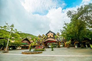 凌空飞渡+梦幻飞旋，槟榔谷田野卡丁车带玩转清凉一夏