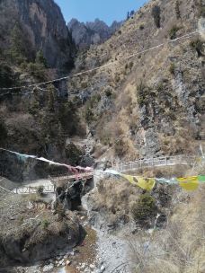 阿坝州纳摩大峡谷-若尔盖-大眼睛小盆友