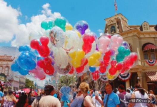 Plaza Ice Cream Parlor购物图片