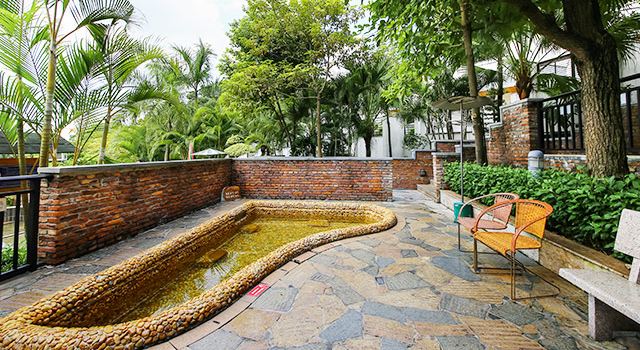 Xiangshun Longshan Hotel Hot Spring Resort Tickets Deals -