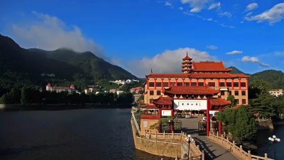 九宮山風景名勝區-雲中湖