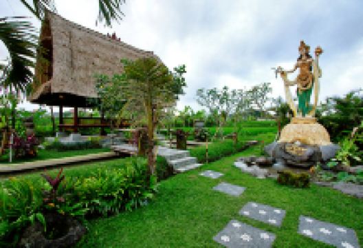 Bebek Tepi Sawah美食图片