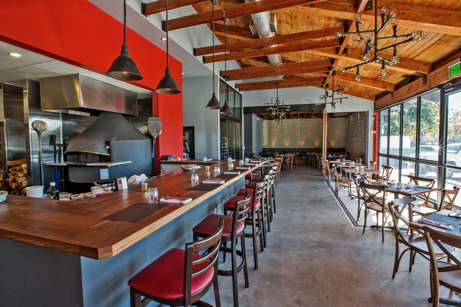 All'Acqua Restaurant