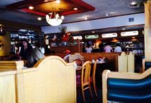 Rainbow Restaurant美食图片