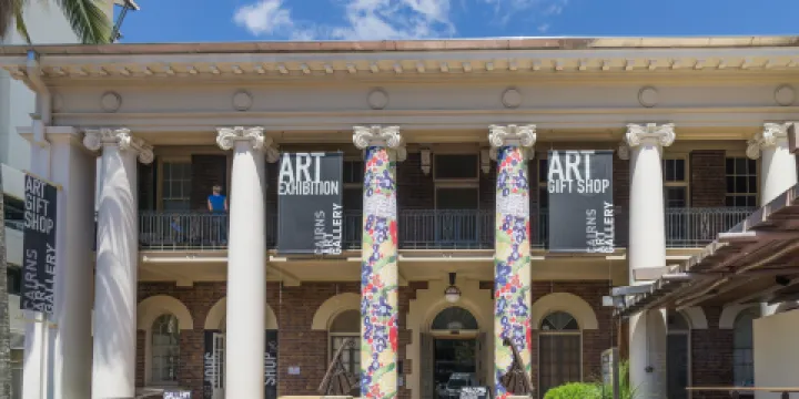 凱恩斯地區美術館