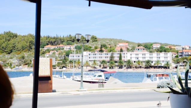 Cafe bar Inglezo餐厅图片