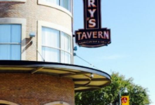 Henry's Tavern美食图片