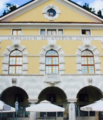 Jamski Dvorec餐厅图片