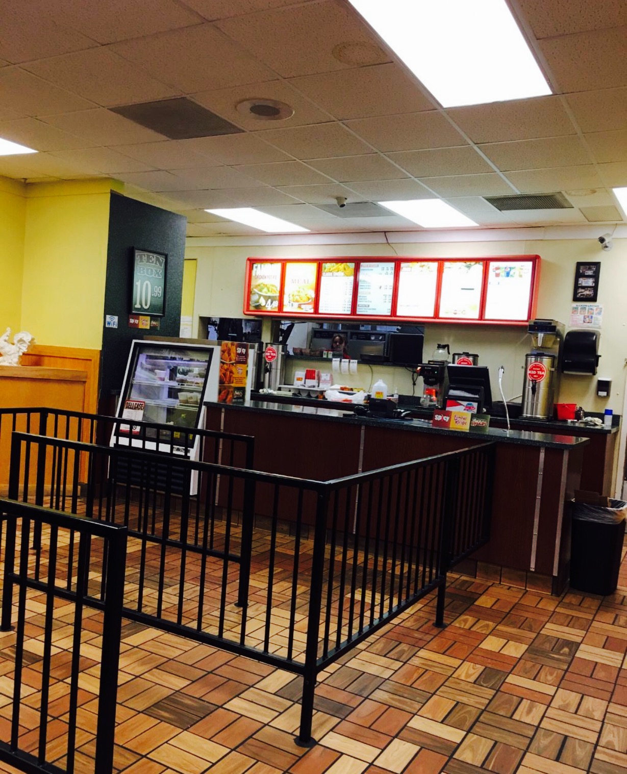 Lee's Famous Recipe Chicken餐厅图片