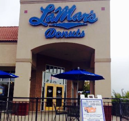 LaMar's Donuts and Coffee餐厅图片