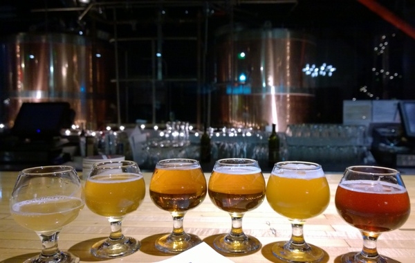 Woodfour Brewing Company餐厅图片