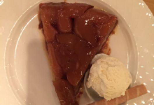 Terrace at Romantik Hotel Mont-Blanc Au Lac美食图片