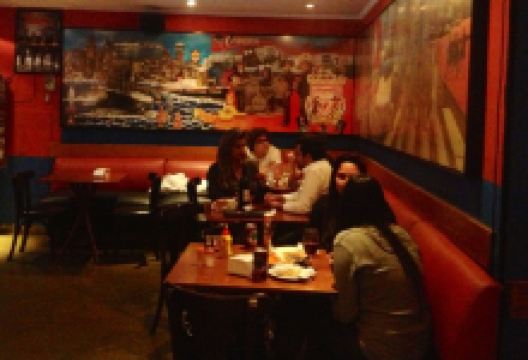 Liverpool Bar美食图片