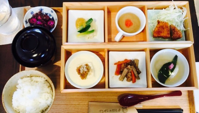 Restaurant & Cafe Peko Peko No Hatake