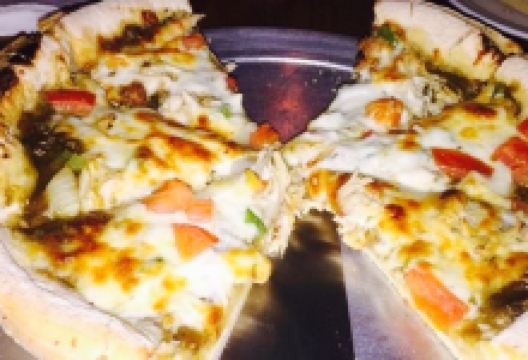 Donnie's Homespun Pizza美食图片