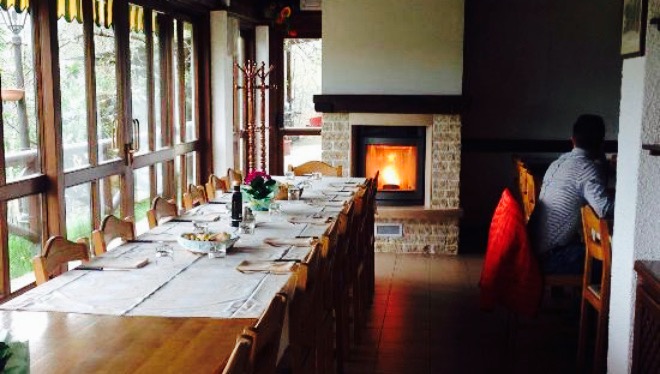 Agriturismo Al Ciliegio餐厅图片