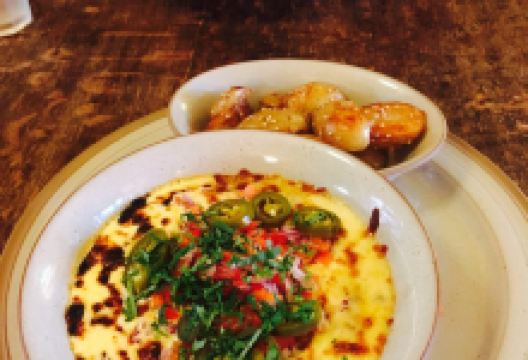 The Waiting Room vegetarian restaurant美食图片