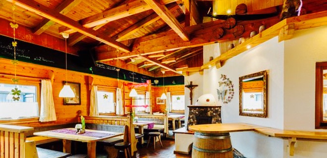 Grillalm Telfs餐厅图片