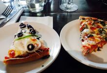 The Wandering Greek Oven Restaurant美食图片