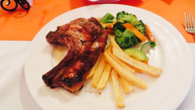 Macaron Cafe Bar & Restaurant餐厅图片