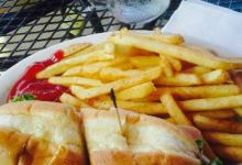 Bambooz Bar and Grill美食图片