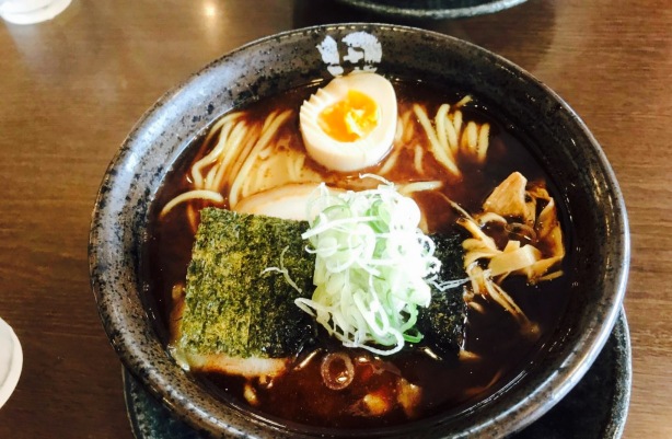 Men Dokorotabushi Numazu餐厅图片