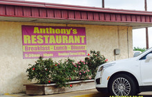 Anthony's Restaurant餐厅图片