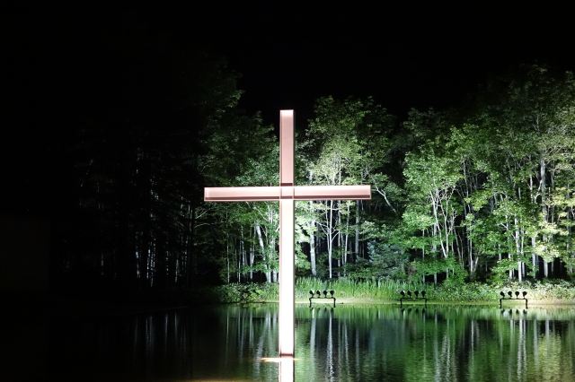 Chapel on the Water