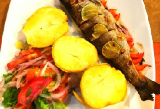 Tampu Restaurant at Sanctuary Lodge美食图片