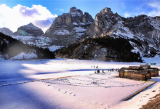 香格里拉巴拉格宗风景名胜区景点图片