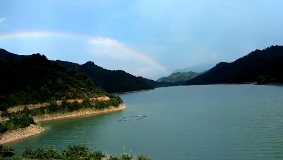彩虹（东江湖）