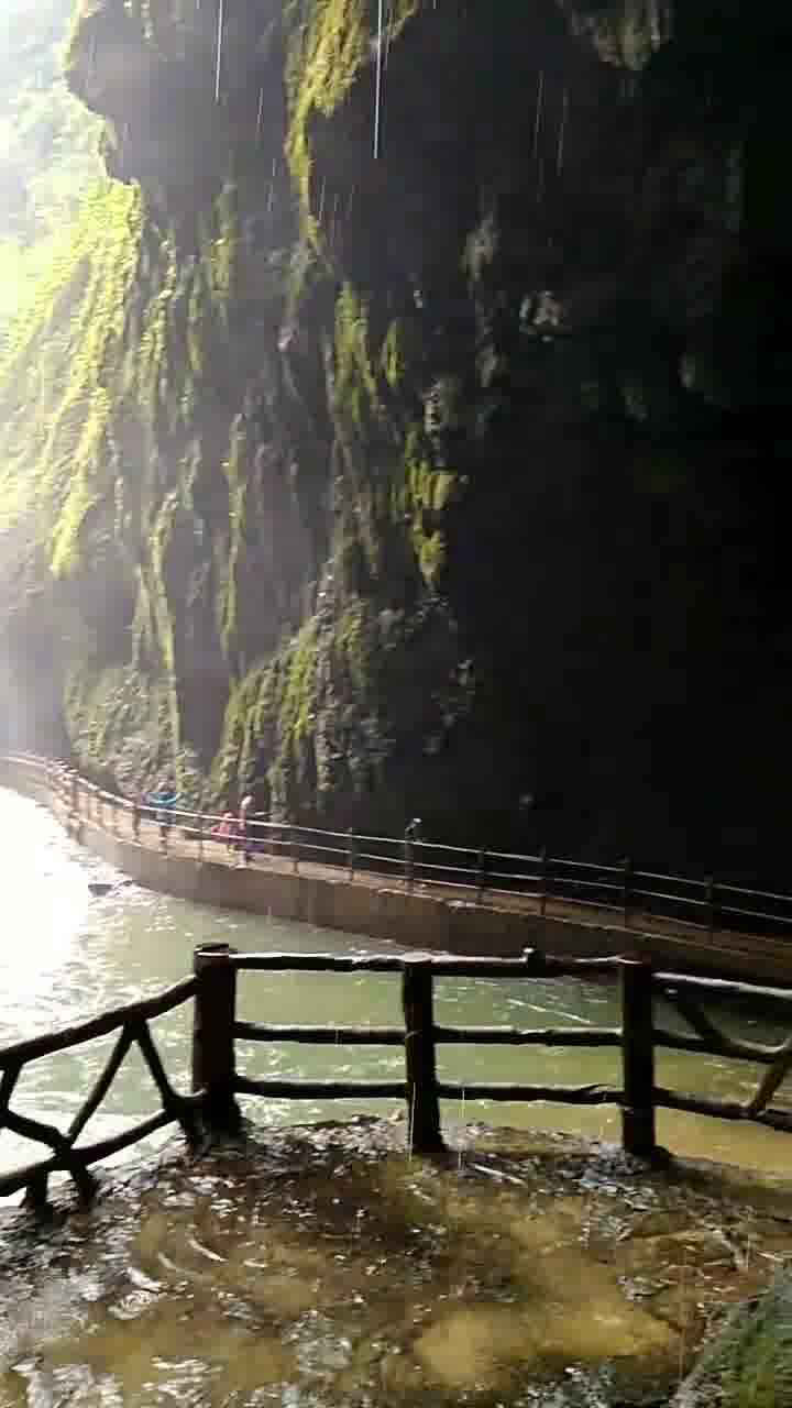 通灵大峡谷湿身体验