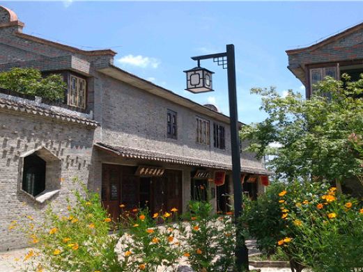 得撒石磨豆腐村