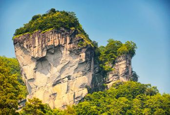 武夷山国家公园+九曲溪竹筏漂流+《印象大红袍》演出一日游【1人起订，可独立成团，行程可定制更自由。】