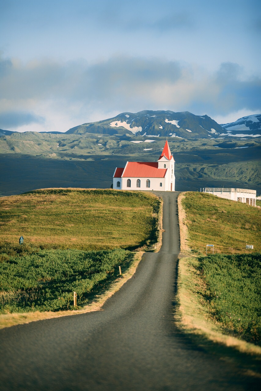 冰岛必打卡的四个绝美教堂