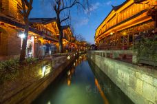 丽江古城酒吧街-丽江-切切切尔西