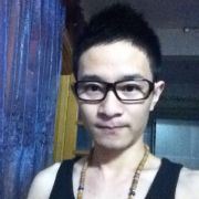 给我一个八格包包