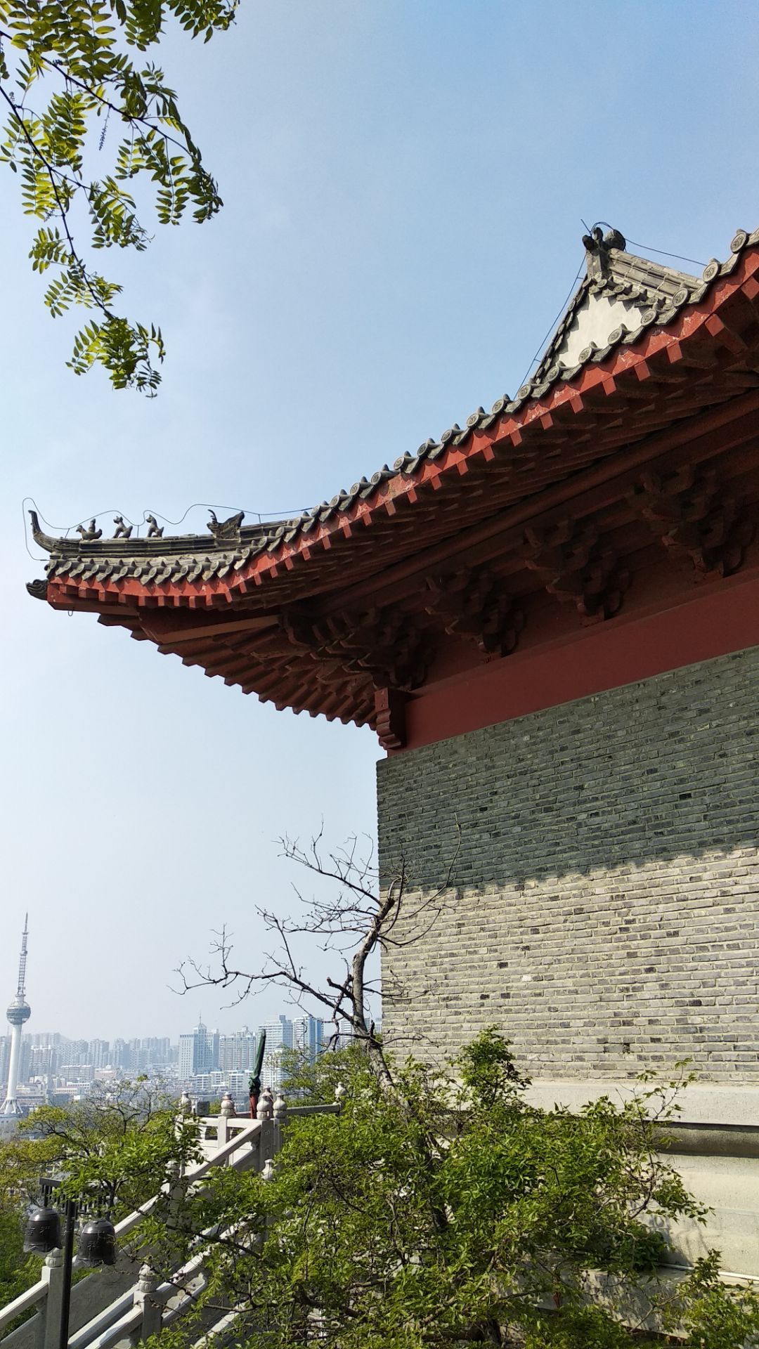 云龙山公园大士岩寺