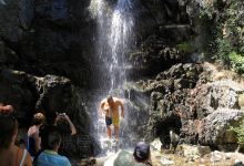 Millomeris Waterfalls景点图片