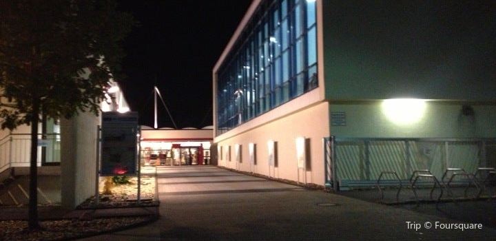 Allwetterbad Lintorf Travel Guidebook Must Visit Attractions In