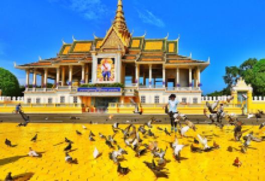 桔井旅游图片-3日金边·真枪实弹射击体验+快艇狂欢泡沫派对