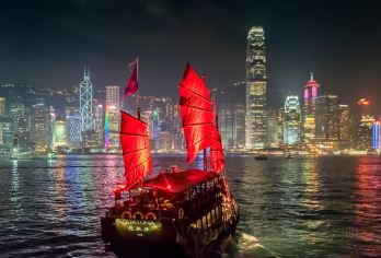 【香港一日游+送文创】玩无购物店-送流量卡-电影故事游【赠送流量卡+剧情文创（流量卡仅送成人）】